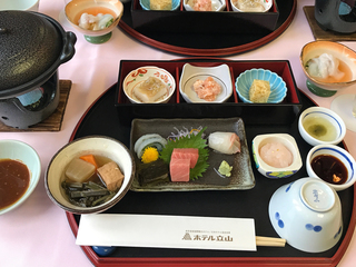 ホテル立山夕食.jpg